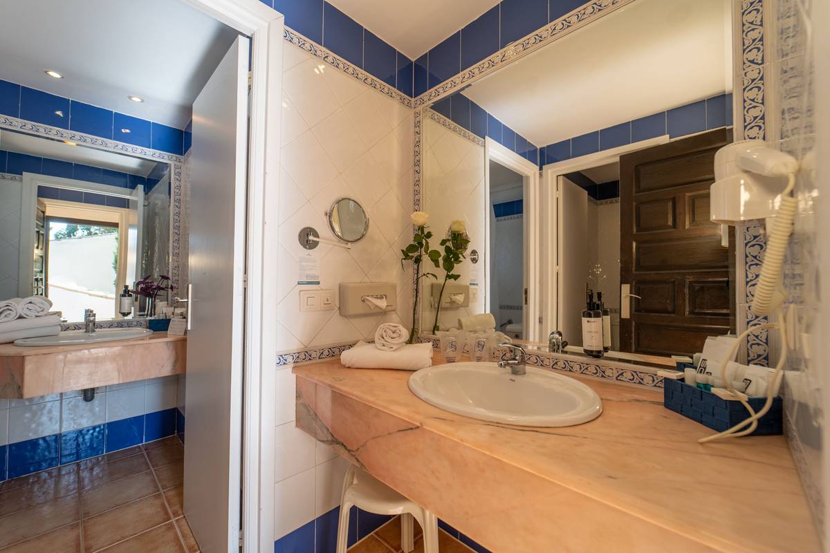 Rooms | Hotel BlueBay Banus in Marbella, Official Website